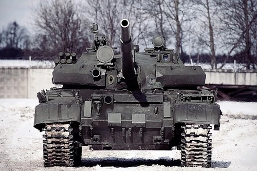 Nga "biếu" quân đội Syria lô xe tăng chiến đấu chủ lực T-62M đầu tiên