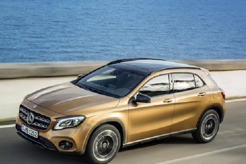 Mercedes-Benz GLA 2018: Sang trọng và thể thao