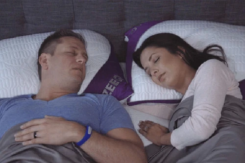 Chiếc gối biết "nhắc nhở" người dùng