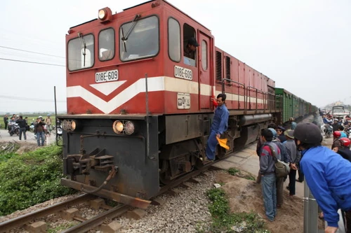 Đường sắt chỉ đạt 137 tỷ đồng lợi nhuận cả năm 2016