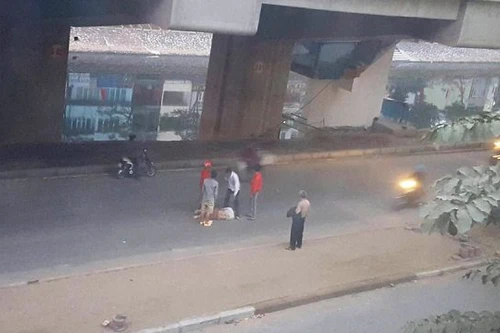 Nghi vấn 1 công nhân rơi từ công trường đường sắt trên cao Cát Linh - Hà Đông