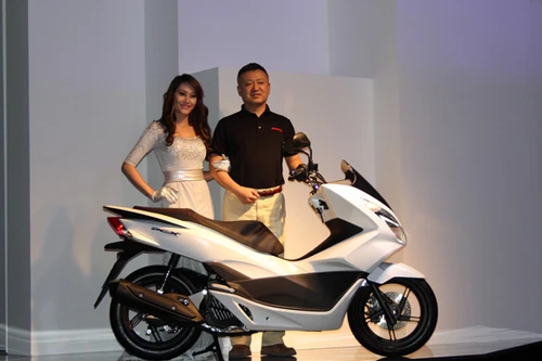 Honda Việt Nam ra mắt PCX thế hệ mới