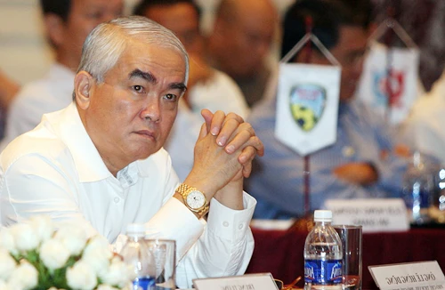 Chạy đua Chủ tịch VFF: Ông Lê Hùng Dũng chiếm ưu thế