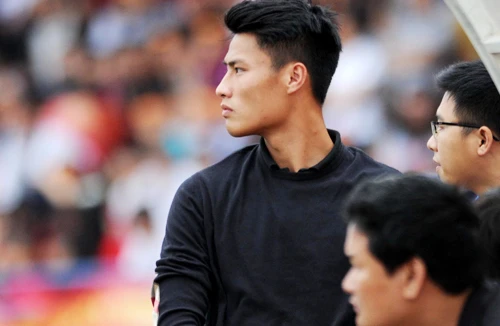 Mạc Hồng Quân tự "chuộc thân" để được tiếp tục chơi bóng