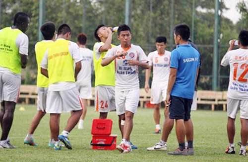 V-League 2013 vẫn về đích thành công, mặc XMXT.Sài Gòn bỏ giải
