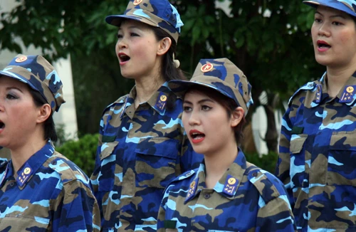 Hào sảng "Bài ca cảnh sát biển Việt Nam"