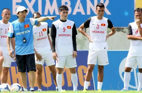 Bốc thăm AFF Cup 2014: Tuyển Việt Nam đối mặt "cửa tử"