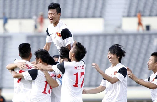 UBND TP Hà Nội tặng thưởng U19 Việt Nam 1 tỷ đồng
