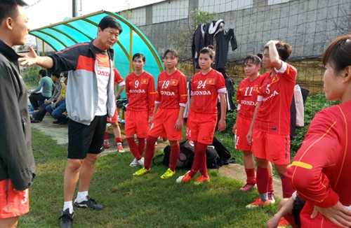 "Đóng cửa" luyện công, ĐT nữ Việt Nam quyết giành vé World Cup