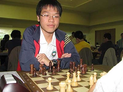 Quang Liêm viết sử trên nước Nga