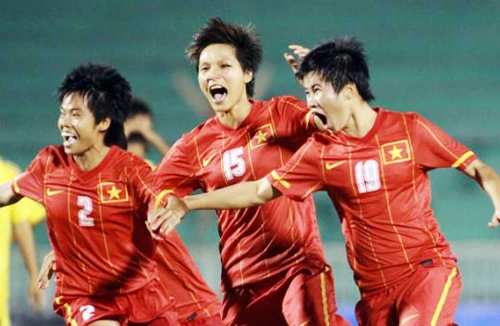 Thưởng “nóng” 1 tỷ đồng cho ĐT nữ Việt Nam
