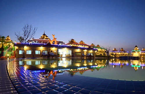 "Thủ đô Hoàng gia" một ngày trước SEA Games 27