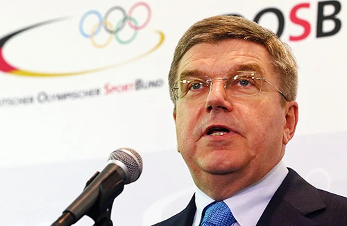 Tân Chủ tịch IOC từng dính bê bối tiền bạc, gian lận