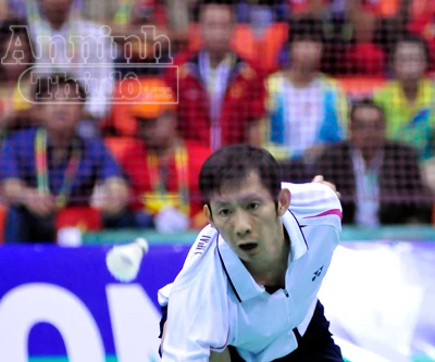 Đối thủ bỏ cuộc, Tiến Minh may mắn vào bán kết