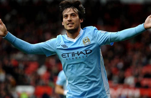 Barcelona “ngắm” David Silva thay thế Xavi