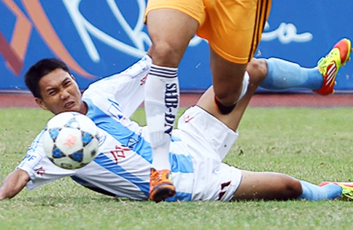 Kiện sai luật, CLB Khánh Hòa đối mặt án phạt nặng