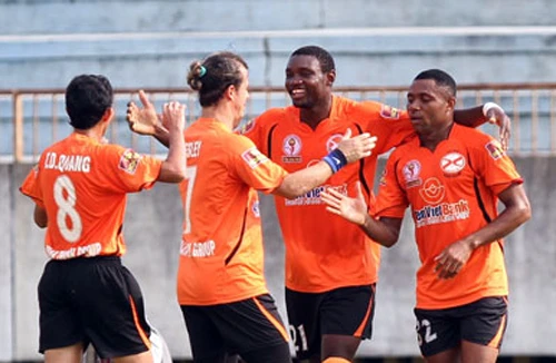 Chào đón tân vương