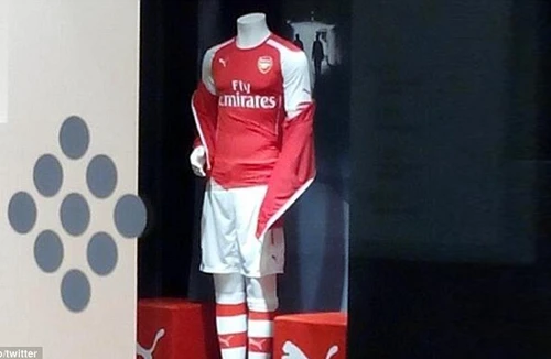 Arsenal ký hợp đồng tài trợ “khủng” với Puma