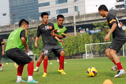 Tuyển Myanmar muốn hạ gục tuyển Việt Nam trận ra quân