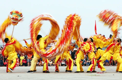 Mãn nhãn với Lễ hội múa rồng Hà Nội 2012