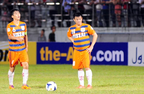 Văn Quyến tịt ngòi, Vissai Ninh Bình thua đậm tại AFC Cup 2014