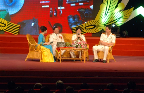 Tôn vinh hình tượng người chiến sỹ Công an nhân dân