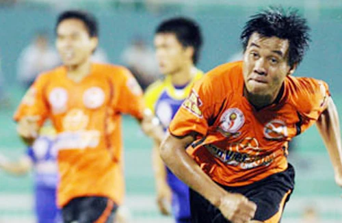 Lộ diện kẻ mua độ 2 cầu thủ Đồng Tâm Long An