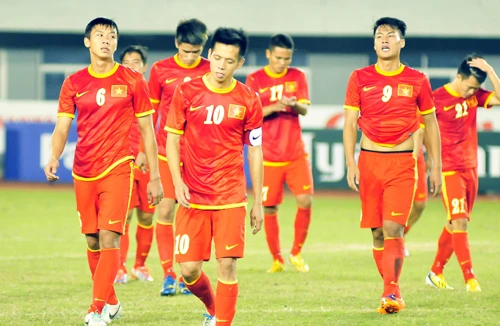 Quả bóng vàng Việt Nam 2013 vô chủ