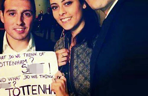 Sao Arsenal dính vạ vì chụp ảnh miệt thị "kình địch"