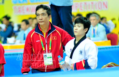 Đoàn Việt Nam lại mất thêm 1HCV oan ức