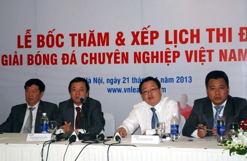 Ghế trưởng giải V-League sẽ có bất ngờ phút chót?