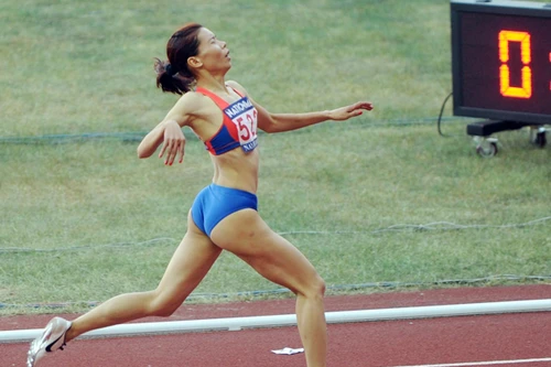 ASIAD 2014: Vũ Thị Hương bị truất ngôi Á quân 200m nữ