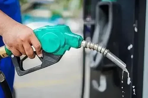 Giảm thu ngân sách khoảng 44.000 tỷ đồng thuế môi trường xăng dầu năm 2025