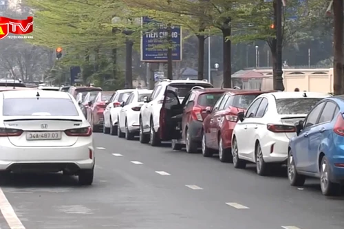 Bố trí điểm đỗ xe cho khách đi tàu Nhổn - ga Hà Nội