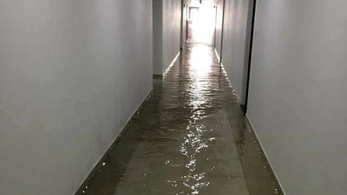 Hà Nội: Căn hộ chung cư cao tầng FLC Complex 36 Phạm Hùng bị... ngập nước