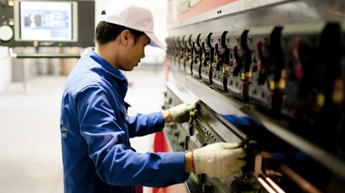 Nợ bảo hiểm xã hội, doanh nghiệp phải "đáo tụng đình"