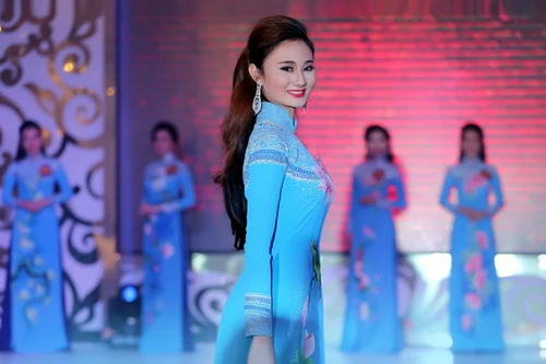 20 thí sinh lọt vào chung kết cuộc thi "Người đẹp xứ Dừa"