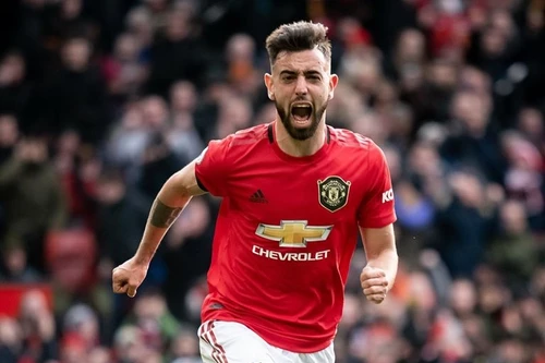 [ẢNH] Bruno Fernandes chói sáng, M.U nhấn chìm Watford để vào top 5