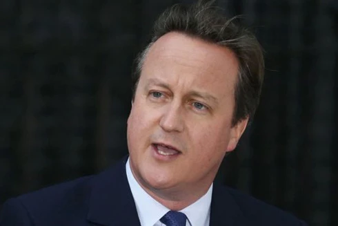 Cựu Thủ tướng Anh làm "không công" cho giới trẻ 