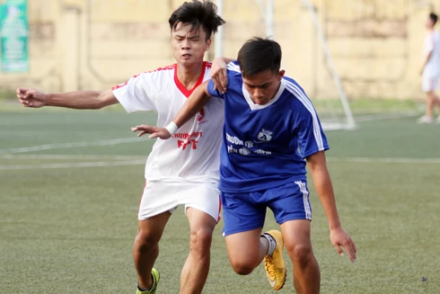 Giải bóng đá học sinh THPT Hà Nội - Báo ANTĐ lần thứ XVI - 2016: Căng như dây đàn