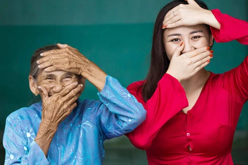 Khám phá vẻ đẹp không tuổi của phụ nữ Việt