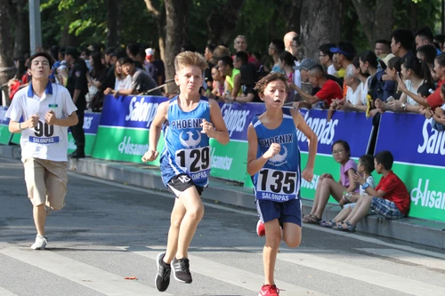 [ẢNH] Những hình ảnh thú vị tại chung kết giải chạy báo Hànộimới 2018