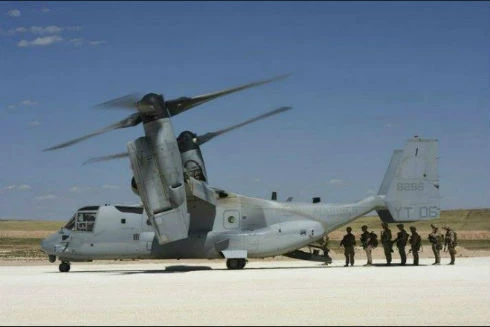 [ẢNH] Không lực Mỹ hé lộ hình ảnh MV-2 Ospre và C-130J Hercules hoạt động ở Syria