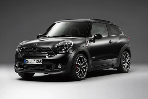 [ẢNH] Xe Mini phiên bản John Cooper Works Knights có gì khiến khách hàng chờ đợi