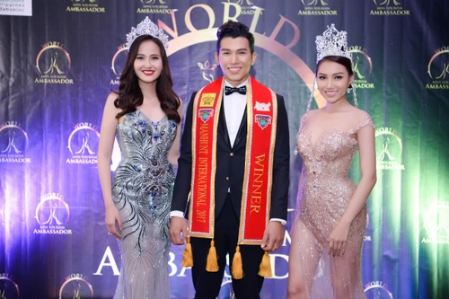 Khánh Ngân và Ngọc Tình cùng ngồi "ghế nóng"