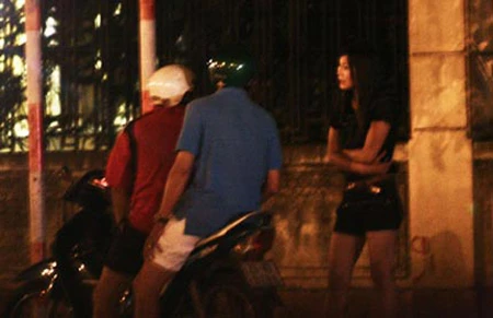 Mại dâm di động vẫn tồn tại ngay nội thành Hà Nội