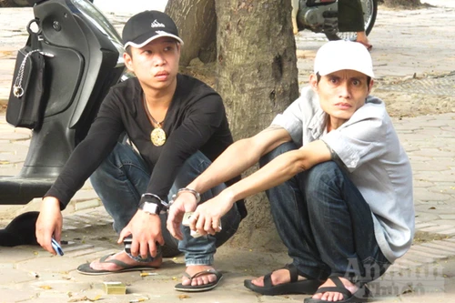 Ăn vạ công an- trò quen của “anh Chí”