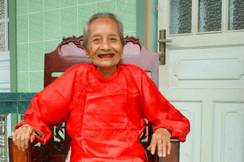 Cụ bà cao tuổi nhất Việt Nam sinh năm 1893
