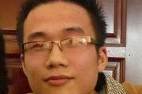 Cưỡng dâm người yêu cũ bằng clip "nóng"