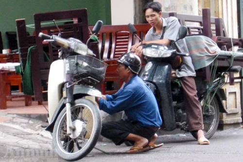 “Vip” như xe ôm Đê La Thành